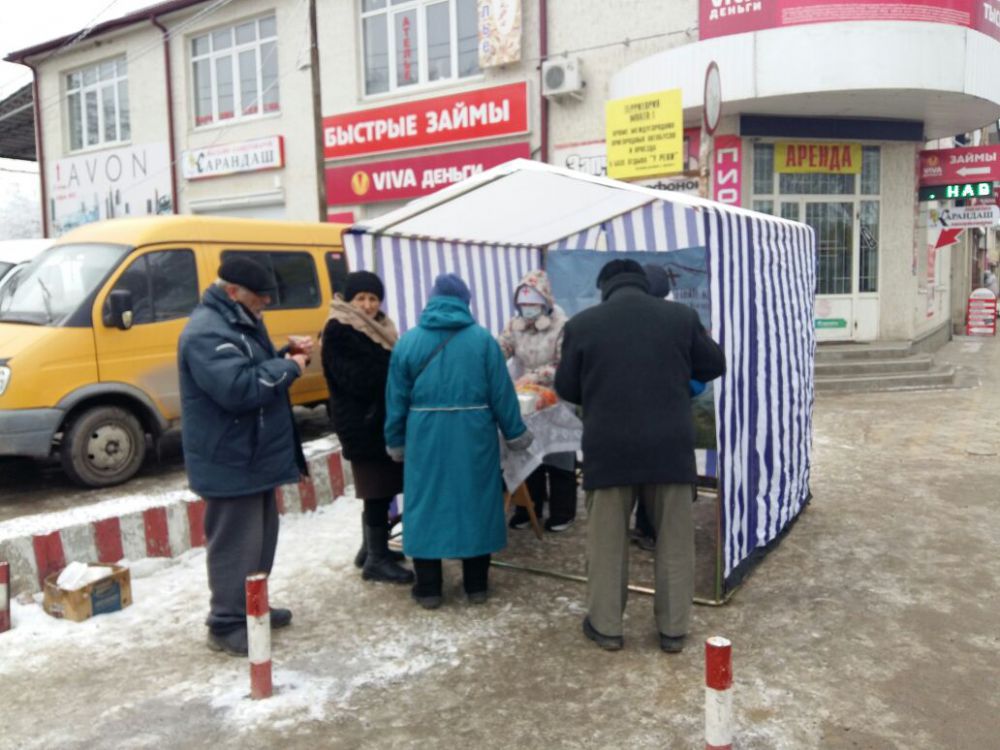 Автовокзал ессентуки. Для нуждающихся. Кормление бездомных Пятигорск.