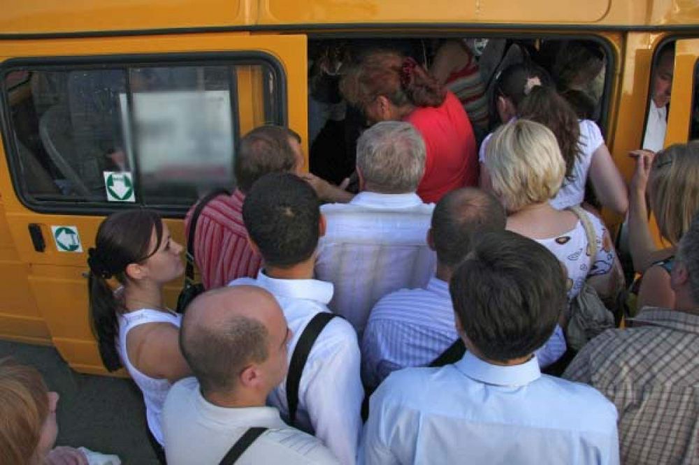 Автобус в час пик