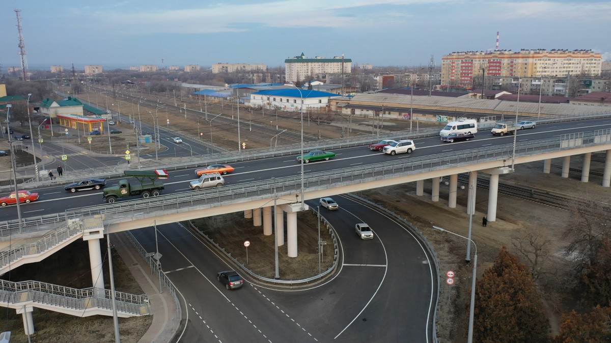 Камеры невинномысск в реальном. Мост путепровод Невинномысск. Новый мост Невинномысск. Невинномысск 2021 город. ЖД мост Невинномысск.