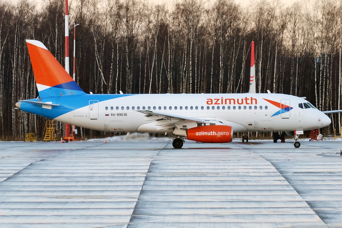 Azimuth. Авиакомпания Азимут Суперджет. Авиакомпания Ямал Суперджет 100. SSJ 100 Азимут. Super Jet 100 Азимут Sukhoi Superjet.